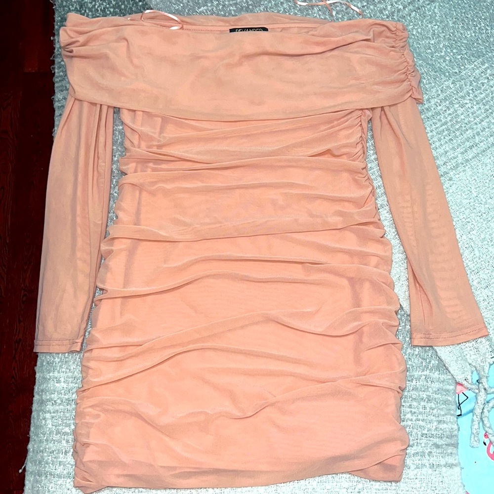 Mesh sleeve off shoulder ruched dress